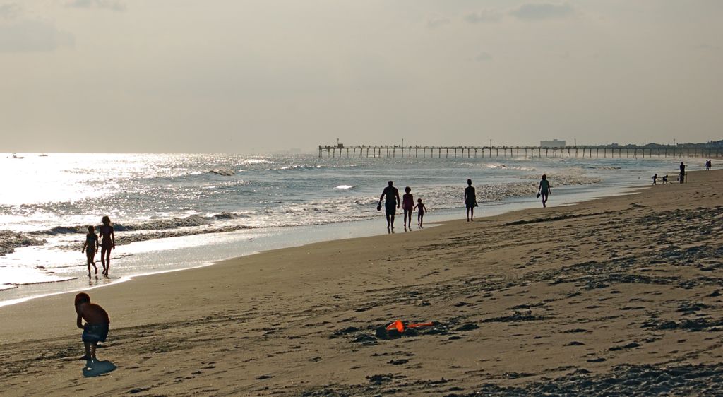 Beachwalking.JPG