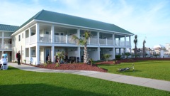 Oceanfront Rooms at Islander